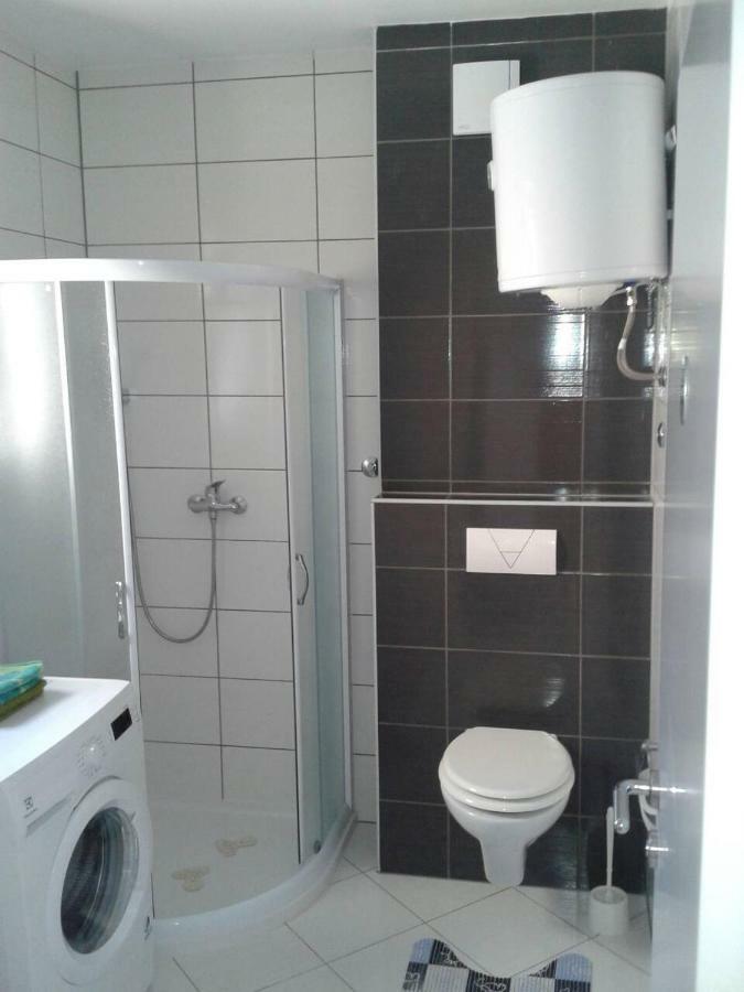 Appartement Noni Donji Okrug  Exterior foto